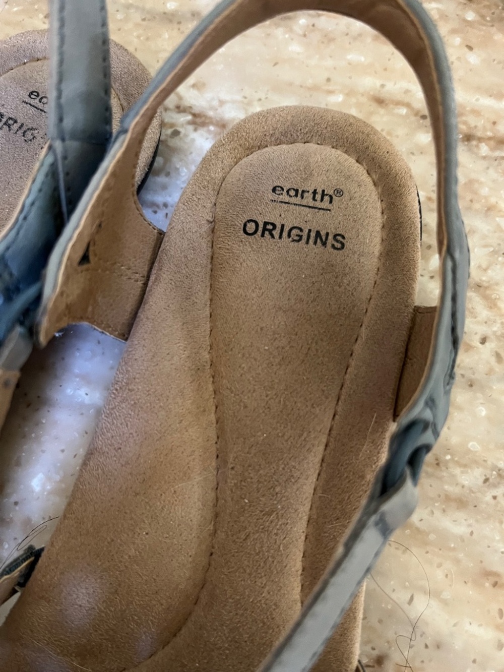 Earth Origins Belle Brielle size 10 - Picture 3 of 6